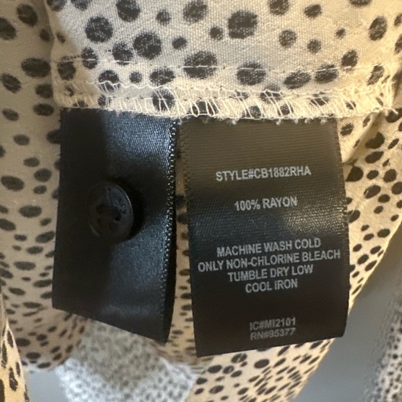 Sanctuary Polka Dot Button Down Blouse XS Black & Cream Rayon Lightweight Chic - Picture 4 of 8